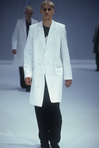 Look 32